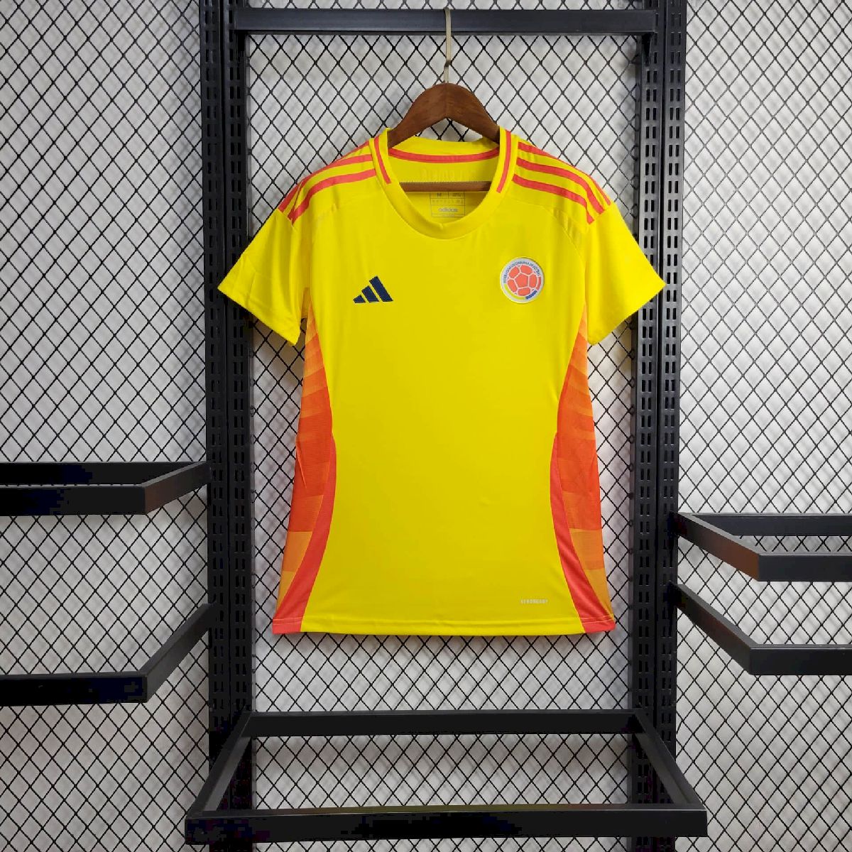 Camisa feminina da seleção da Colômbia 2024/25