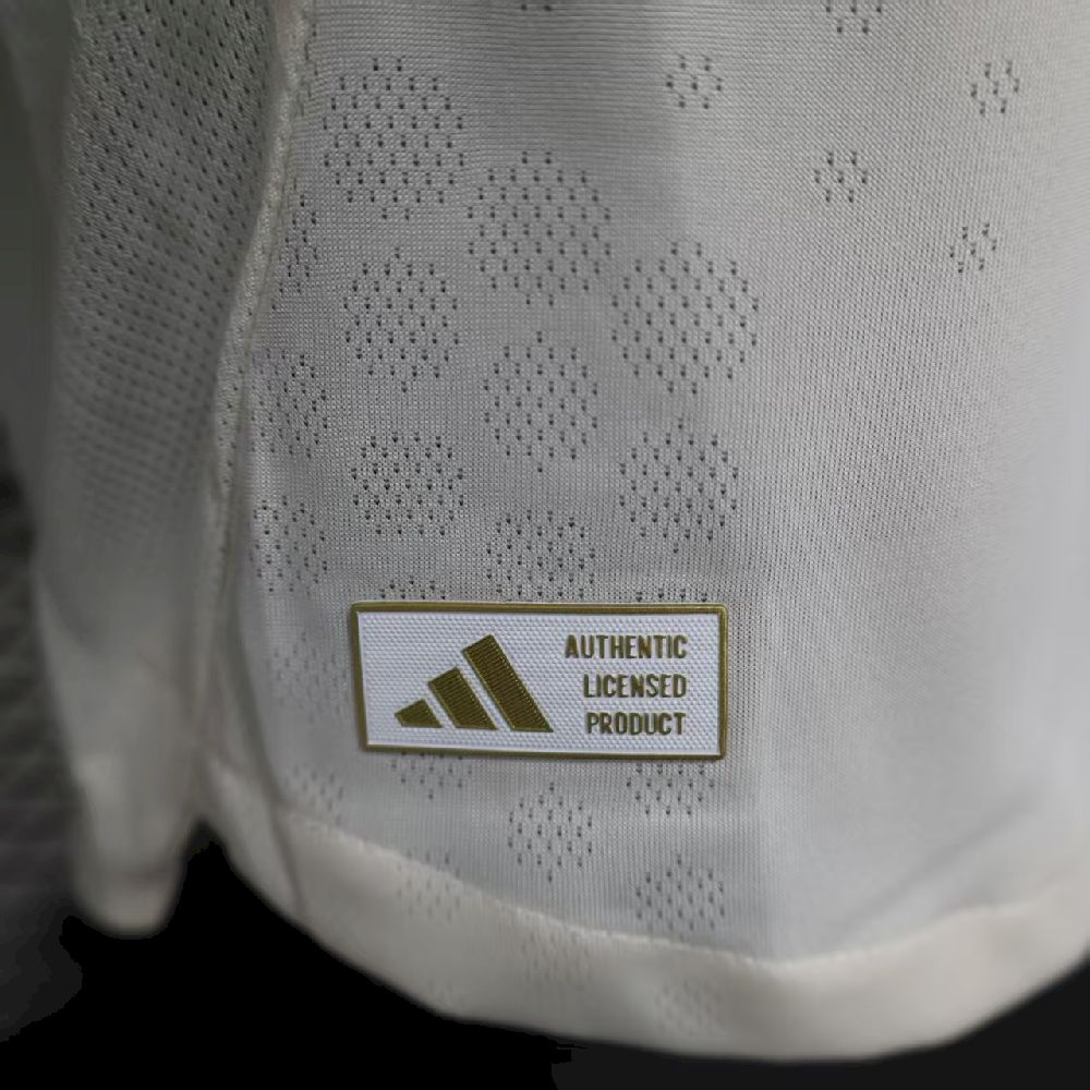 Men's Liverpool 2025/26 Away Jersey Player Version