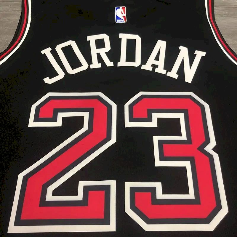 Camisa Michael Jordan Masculina Preta Versão Jogador – Edição Clássica