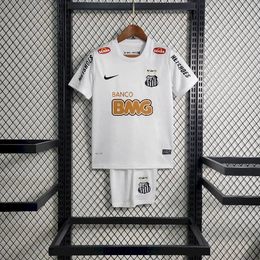 Camisa e shorts retrô infantil Santos 2011/12
