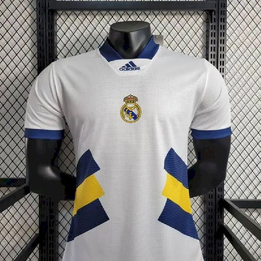 Maillot décontracté Real Madrid 2023/24, version joueur