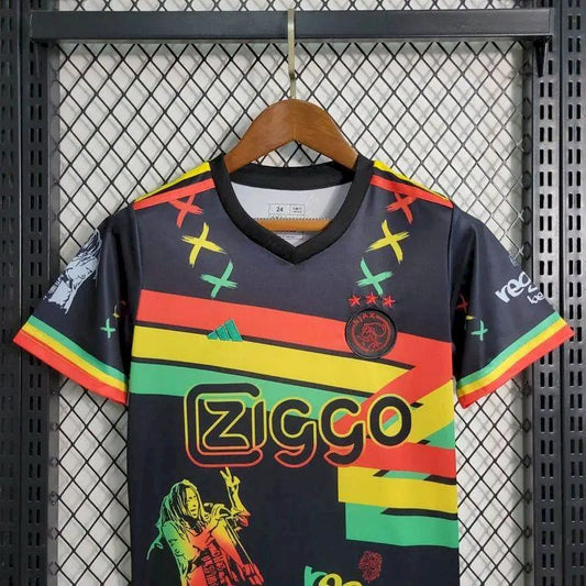 Kit Infantil Edição Especial Ajax 2023/24