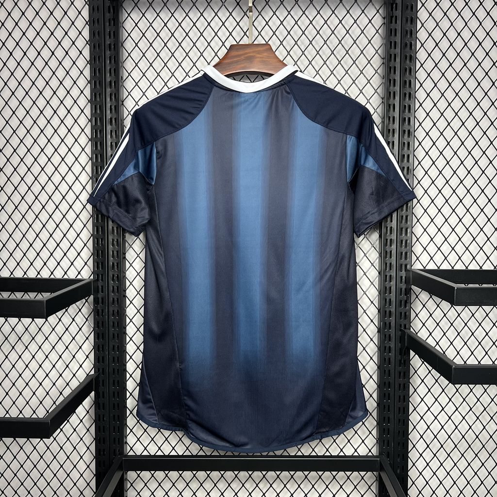 Camisa retrô reserva do Newcastle United 2004/06