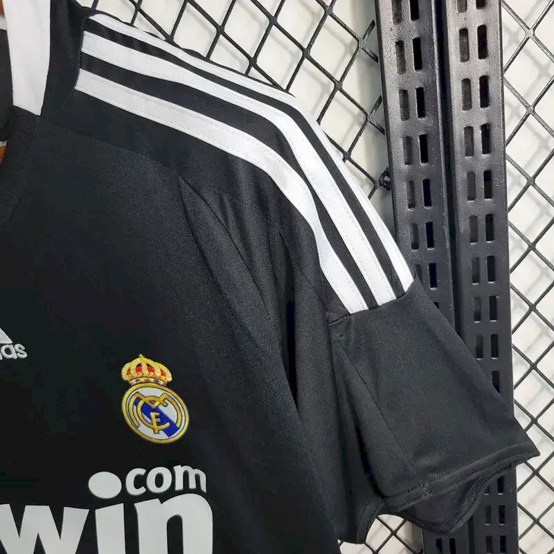 Camisa reserva retrô do Real Madrid 2008/09