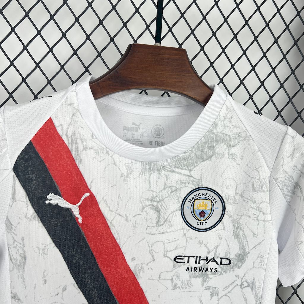 Men's Manchester City x KIDSUPER 2025/26 Kit