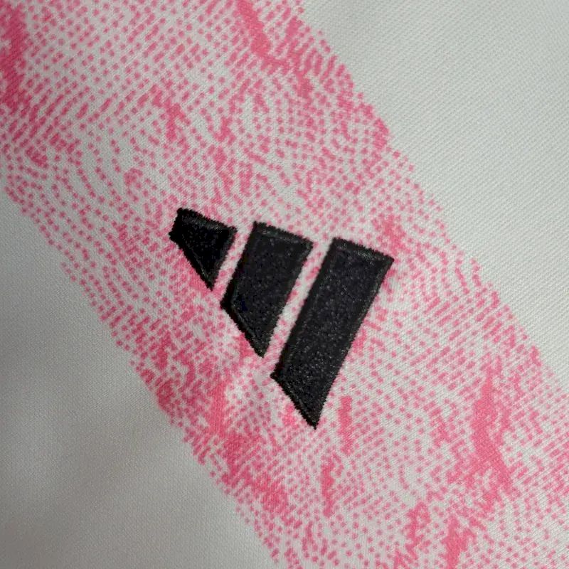 Juventus 2023/24 Away Kids Kit