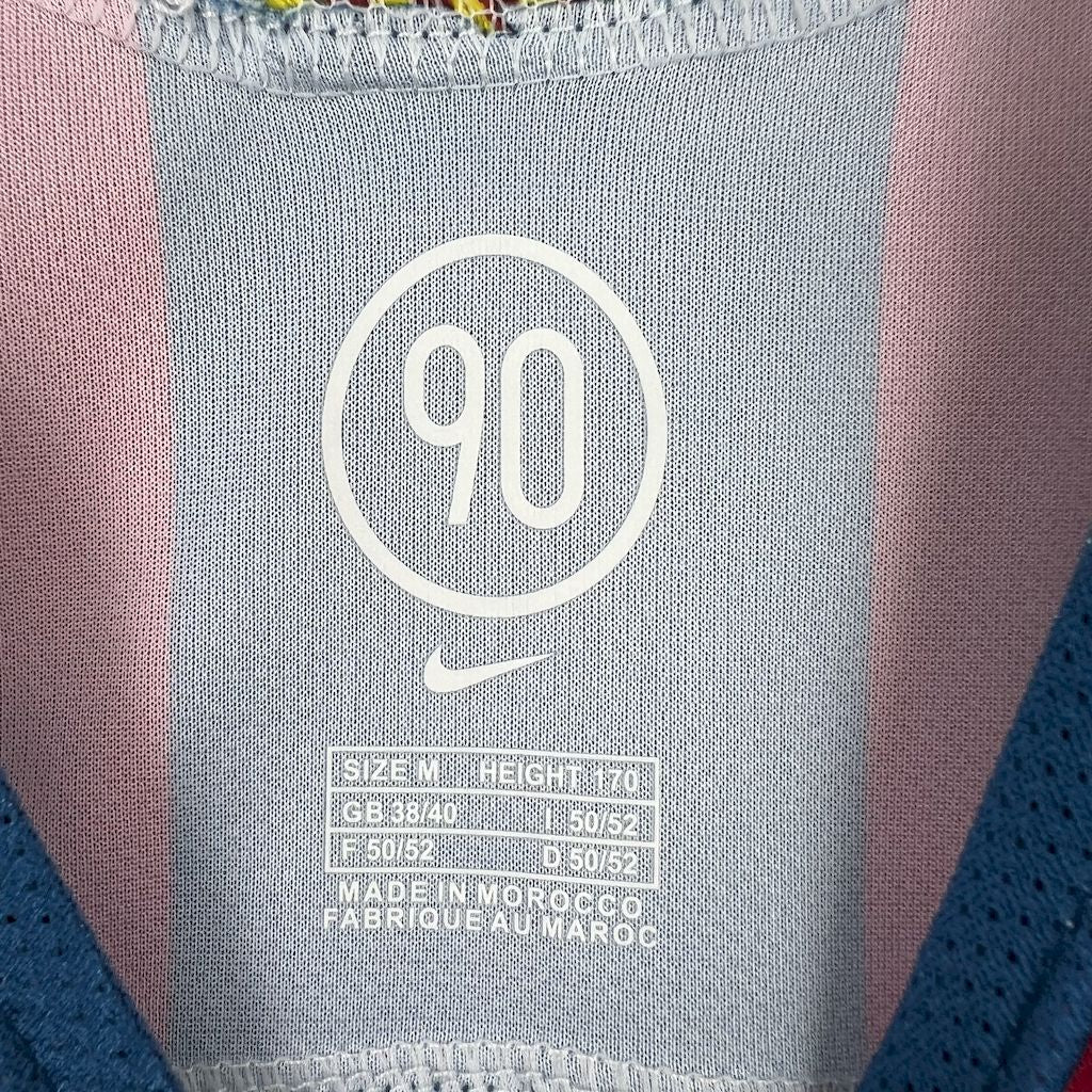 Camisa retrô titular do Barcelona 2005/06