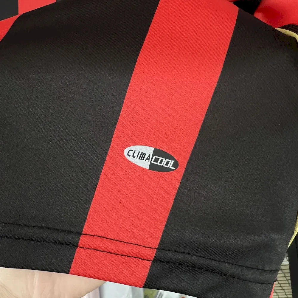 Camisa retrô de mangas compridas do AC Milan 2006/07 Home