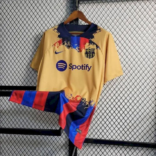Camisa pré-jogo Barcelona 2023/24