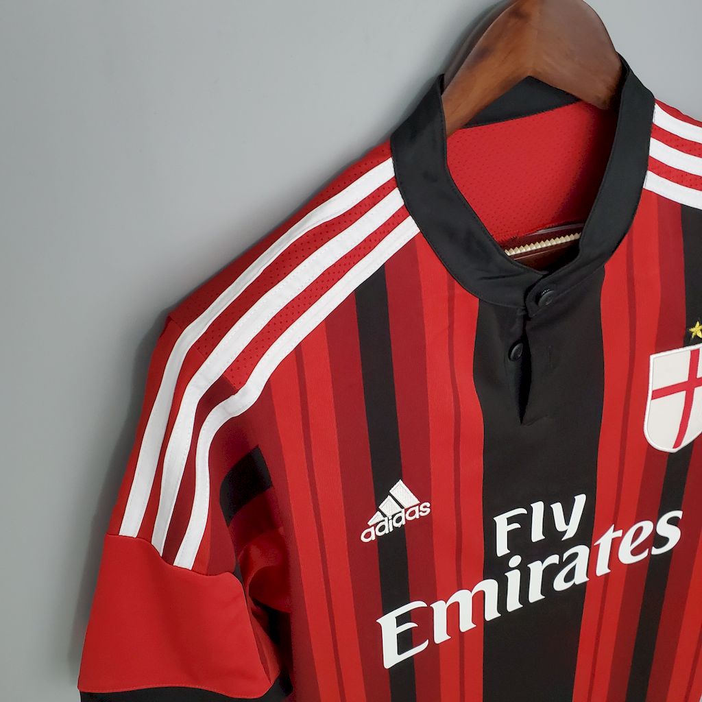 Camisa retrô titular do AC Milan 2014/15