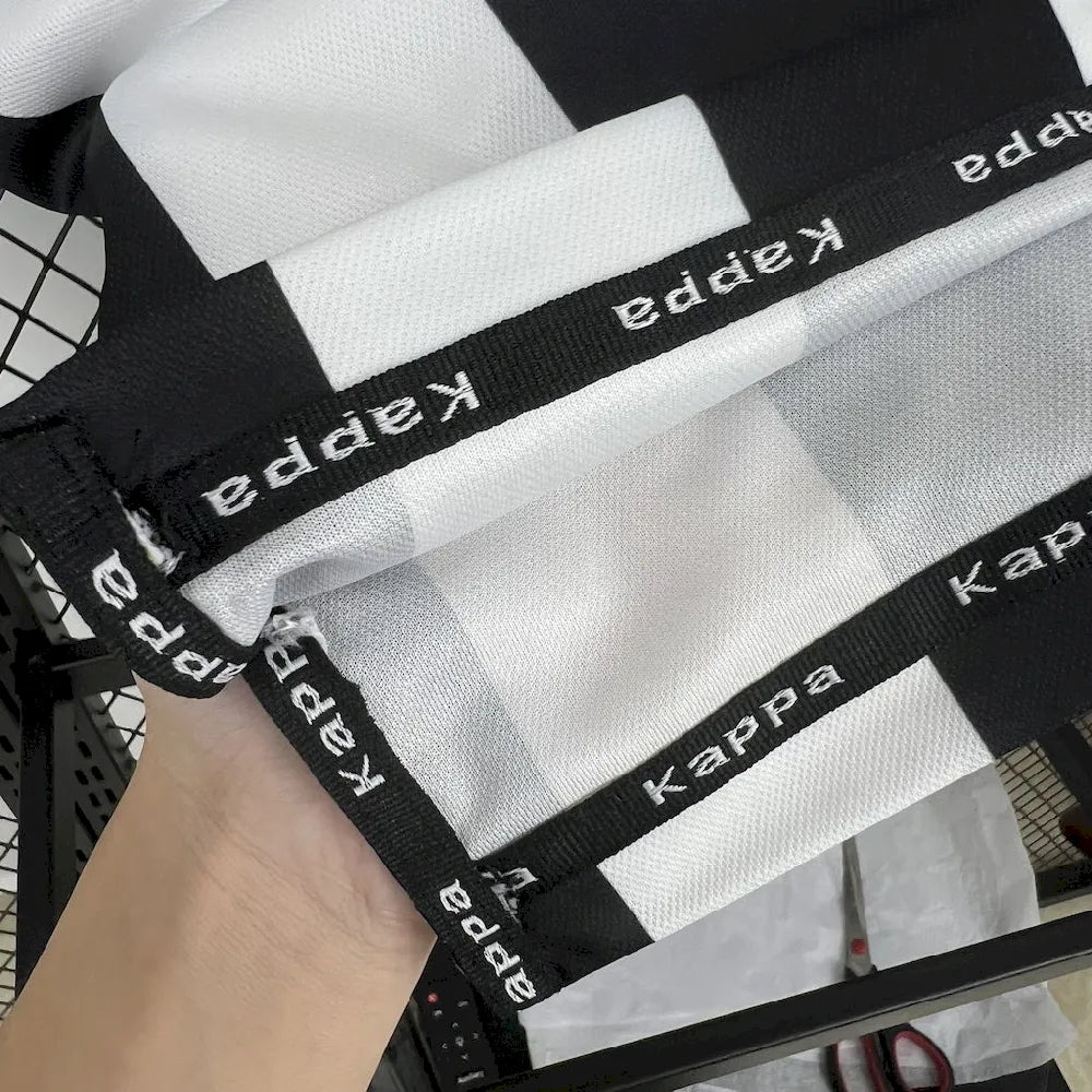 Juventus 1999/00 Home Retro Jersey