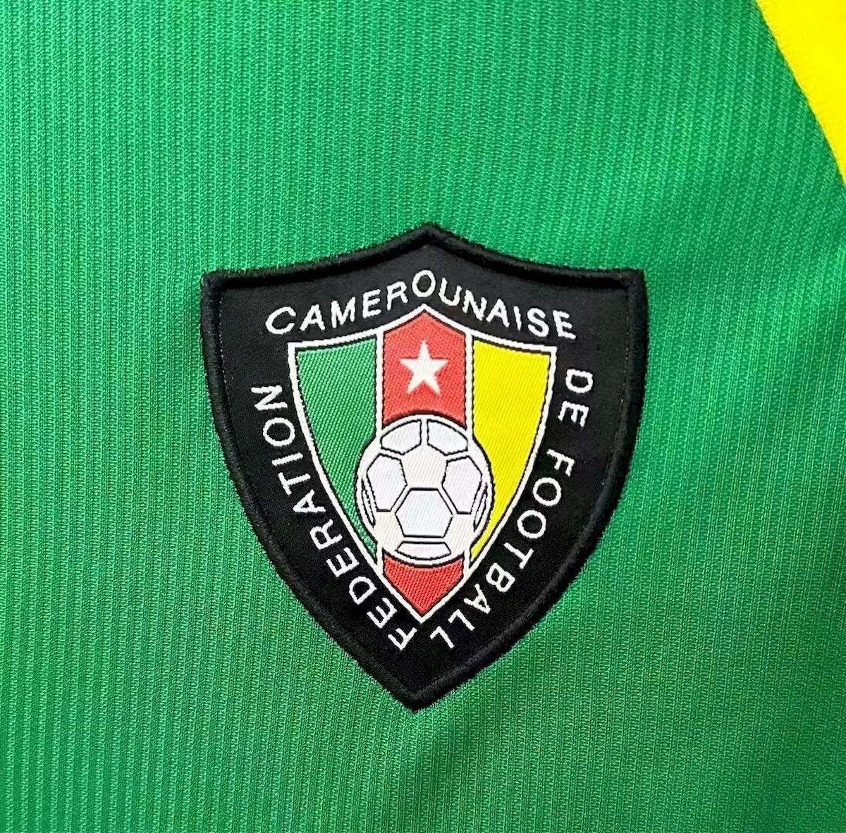 Camisa retrô Camarões 1998 Home
