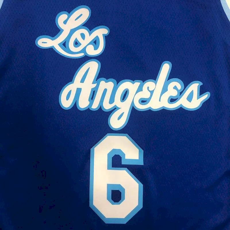Camisa LeBron James 2021 Azul Masculina Versão Jogador – Edição Clássica