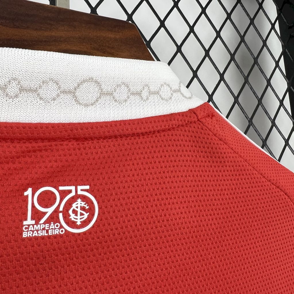 Camisa titular do Internacional 2025/26