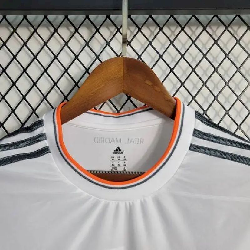 Camisa retrô manga longa do Real Madrid 2013/14 Home