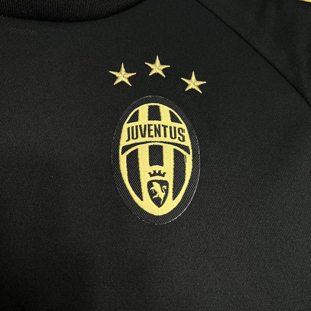 Juventus 2015/16 Third Retro Jersey