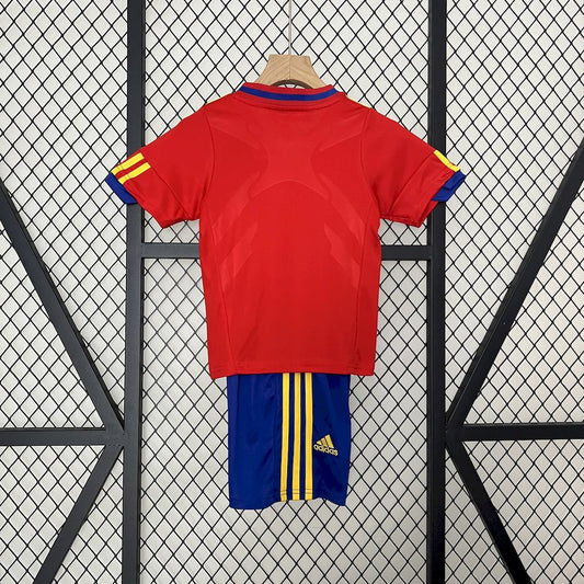 Camisa e shorts retrô infantil da Espanha 2010