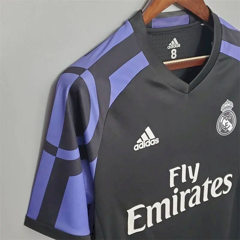 Camisa Retro Terceiro Real Madrid 2015/16