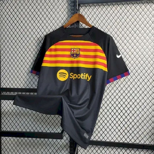 Camisa pré-jogo Barcelona 2023/24