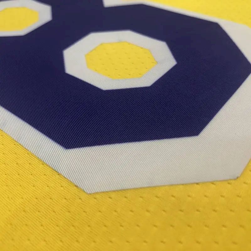 Camisa amarela masculina Kobe Bryant versão jogador – Edição clássica retrô
