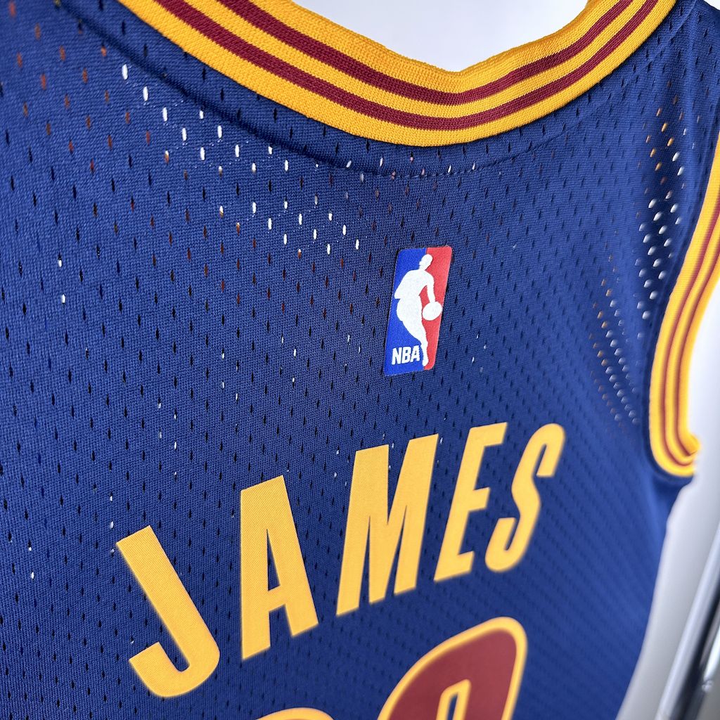 Cleveland Cavaliers 2015/16 James#23 Retro Jersey