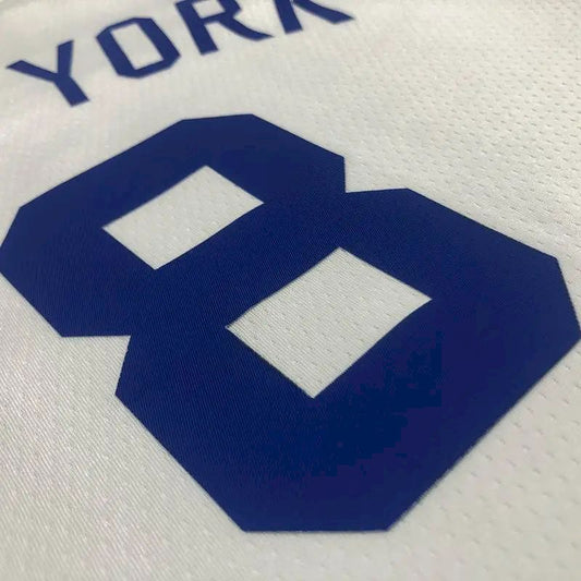 Camisa Kemba Walker Masculina Branca 2021-22 75º Aniversário – Edição Clássica