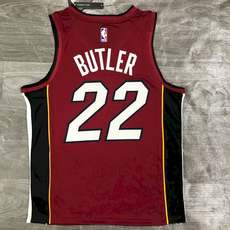 Camisa Caron Butler Vermelha Masculina 2020-21 Swingman Versão Jogador – Edição Statement