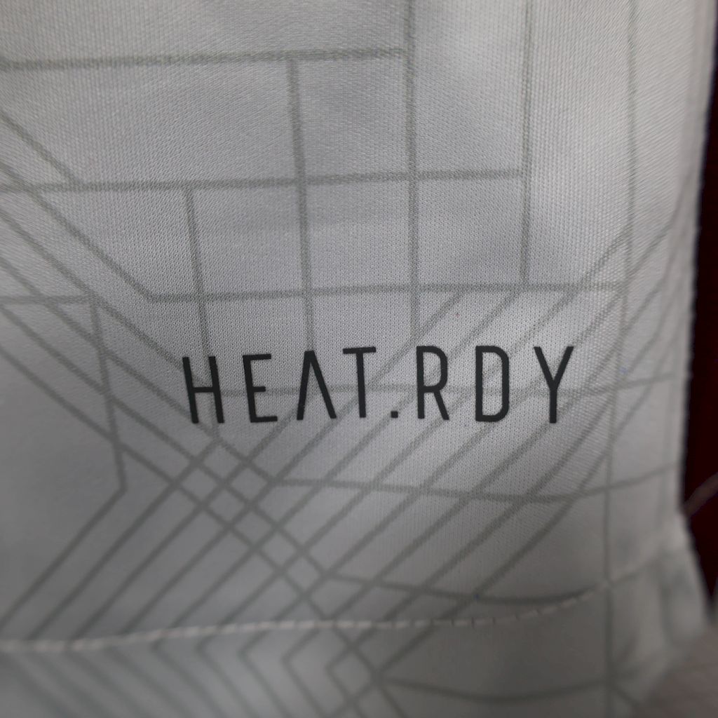 Camisa reserva do Ajax 2024/25, versão jogador