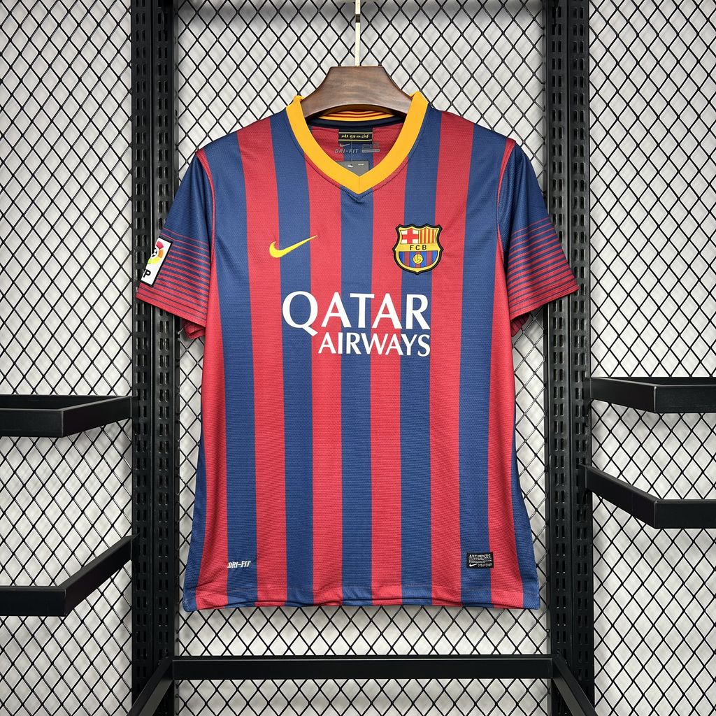 Camisa retrô titular do Barcelona 2013/14