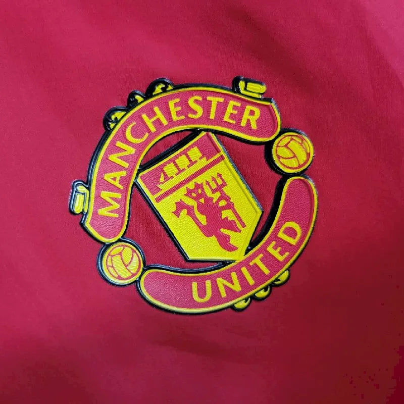 Jaqueta corta-vento do Manchester United 2023-24