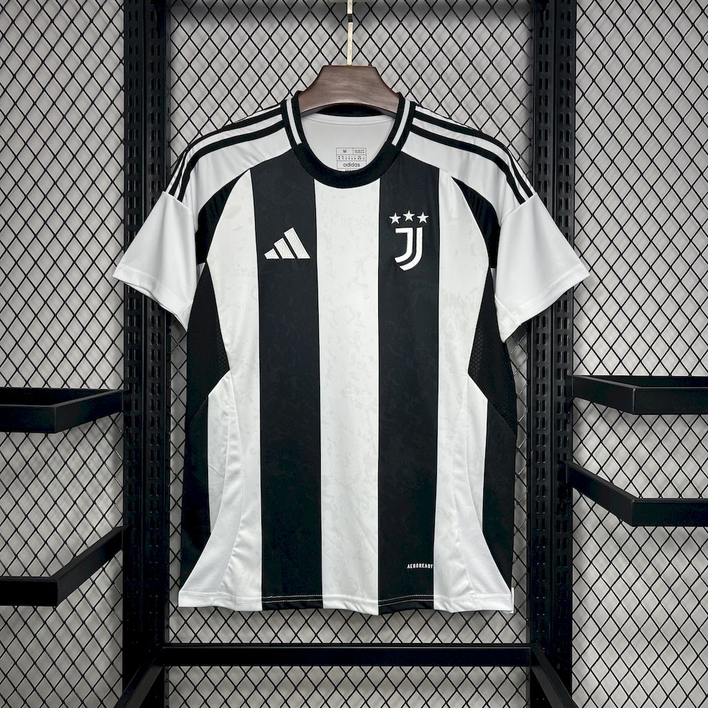 Juventus 2024/25 Home Jersey