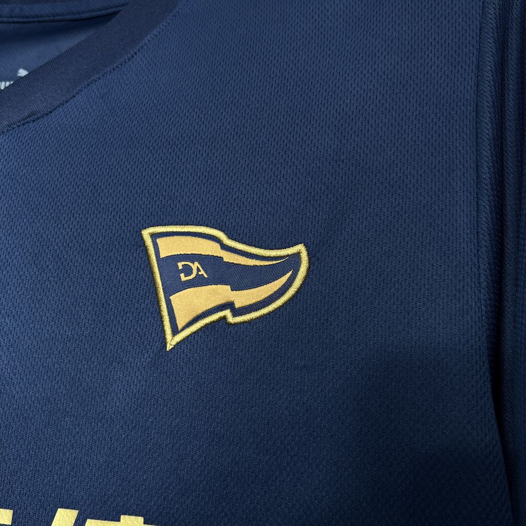 Terceira camisa do Deportivo Alavés 2024/25