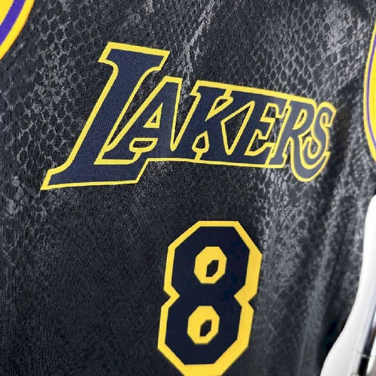 Camisa preta do time juvenil Kobe Bryant