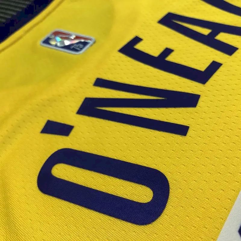 Camisa amarela masculina do time Shaquille O'Neal – Edição de 75º aniversário