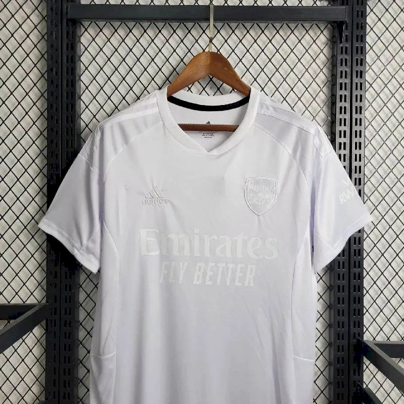 Camisa branca do Arsenal 2024/25