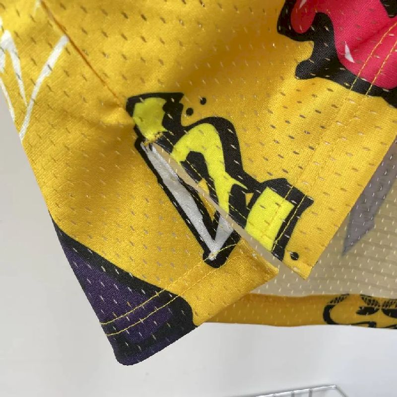 Camisa M&N Kobe Bryant amarela retrô masculina 1996/97