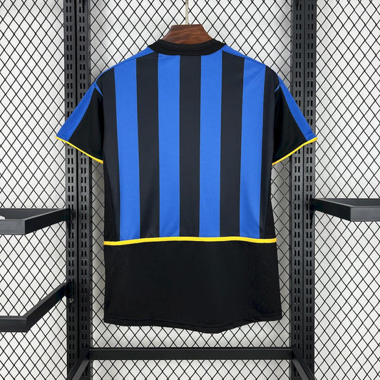 Camisa retrô da Inter de Milão 2002/04