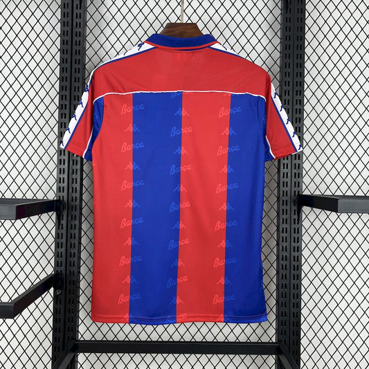 Camisa retrô titular do Barcelona 1992/95