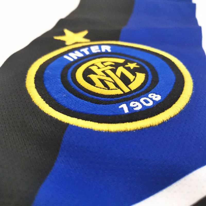 Camisa retrô reserva do Inter de Milão 2002/03