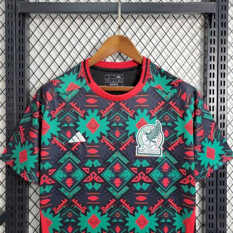Camisa de treino pré-jogo do México 2023/24