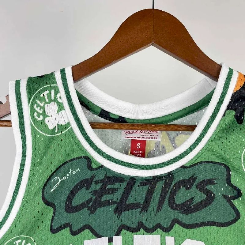 Camisa masculina M&N 1985/86 Larry Bird verde retrô