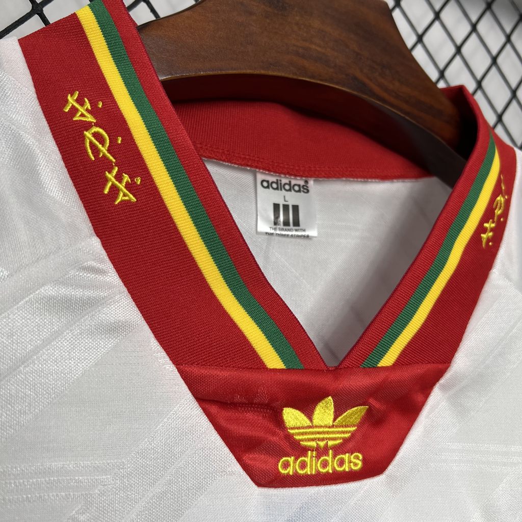 Camisola retro de Portugal 1992/94