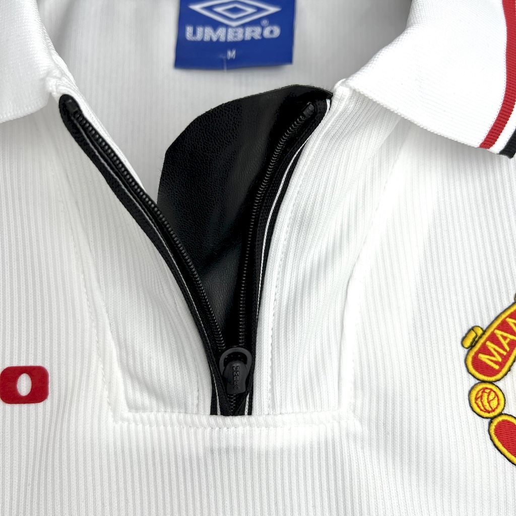 Manchester United 1998/99 White Retro Jersey