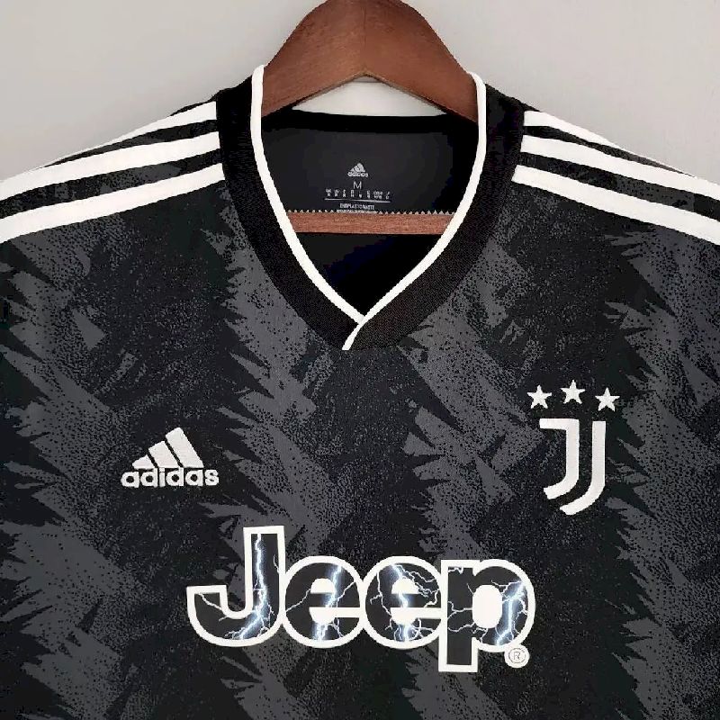Juventus 2022/23 Away Jersey