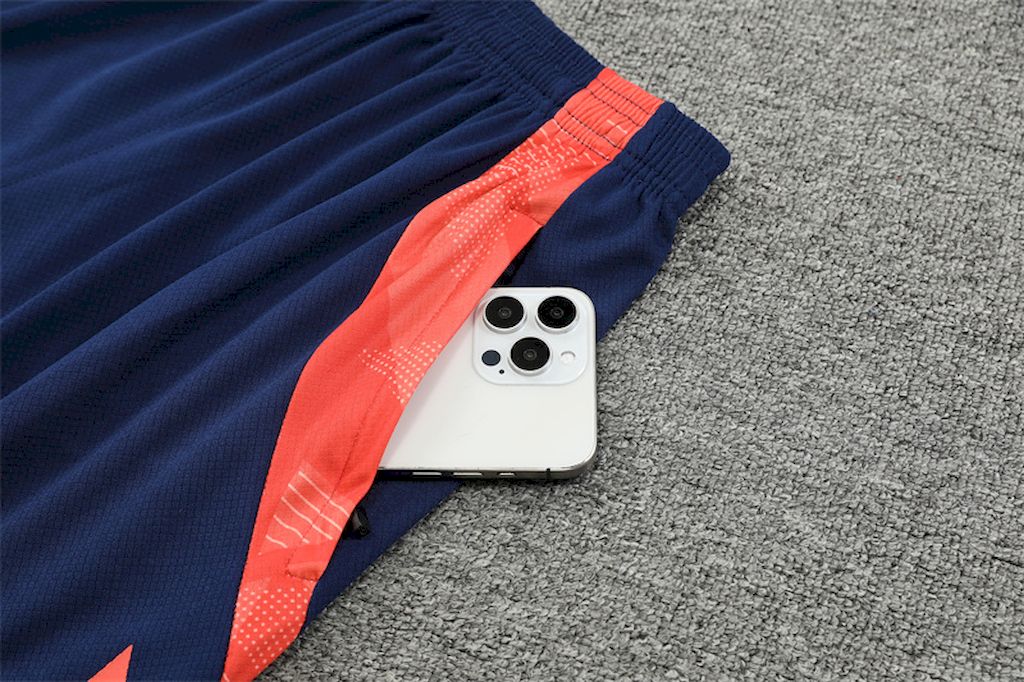 Manchester United 2024/25 Training Adult Jersey+Short 14001