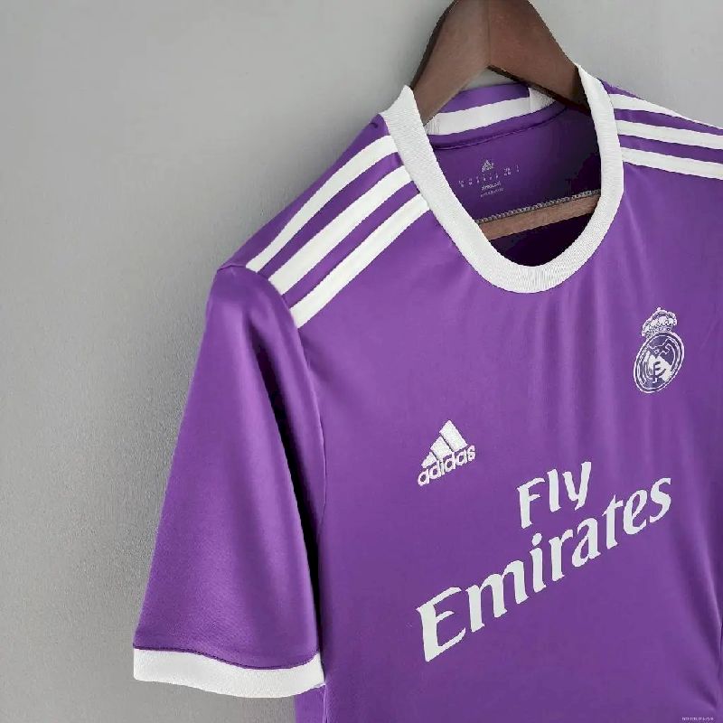 Camisa retrô reserva do Real Madrid 2016/17