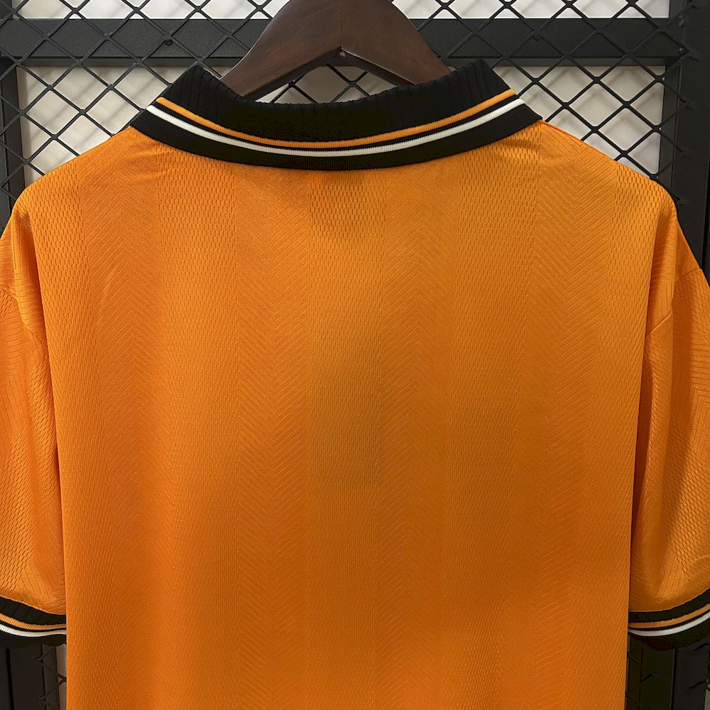 Camisa retrô do Valencia CF 1999/00