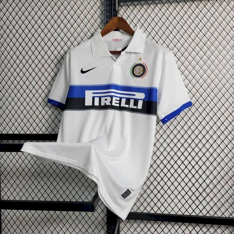 Camisa retrô reserva do Inter de Milão 2009/10