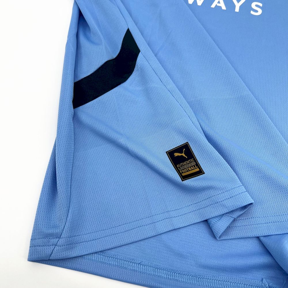 Camisa titular do Manchester City 2024/25