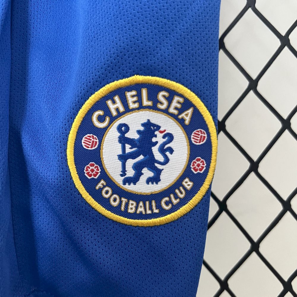 Camisa e shorts retrô infantil Chelsea 08/09 da Liga dos Campeões